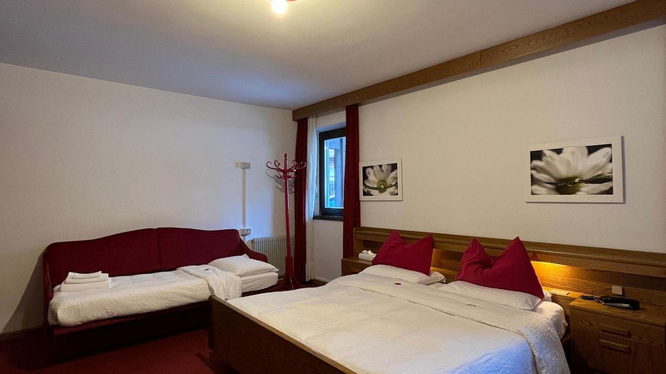 Hotel La Baita Madonna Zewnętrze zdjęcie