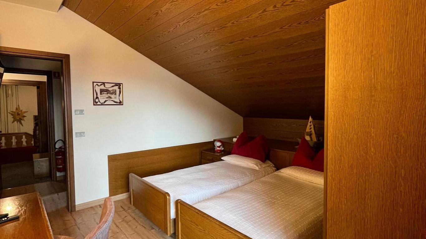 Hotel La Baita Madonna Zewnętrze zdjęcie